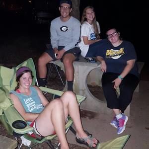 Meet your Posher, Claire